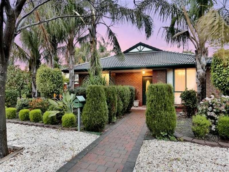 4 McKinley Court, Holden Hill SA 5088
