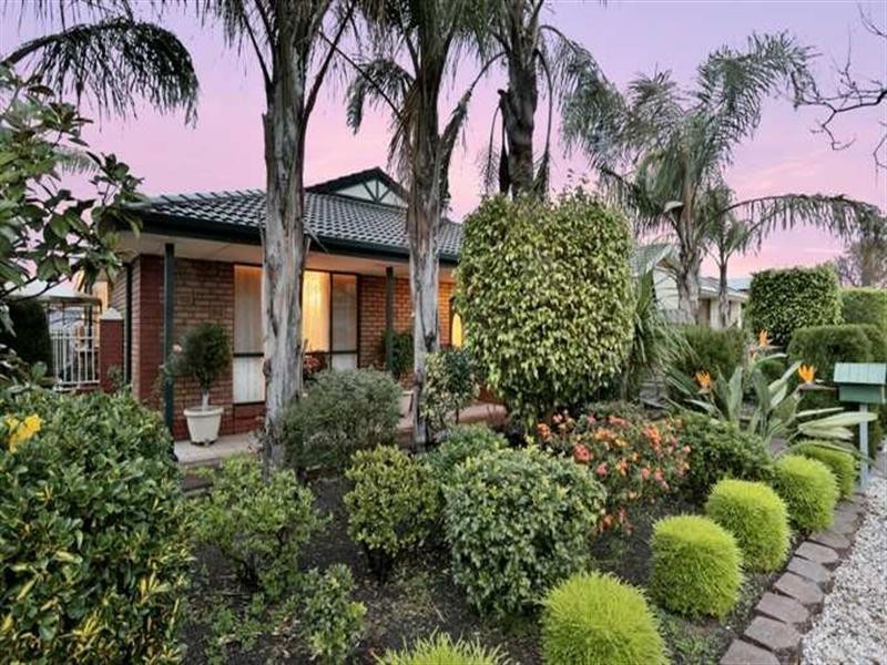 4 McKinley Court, Holden Hill SA 5088