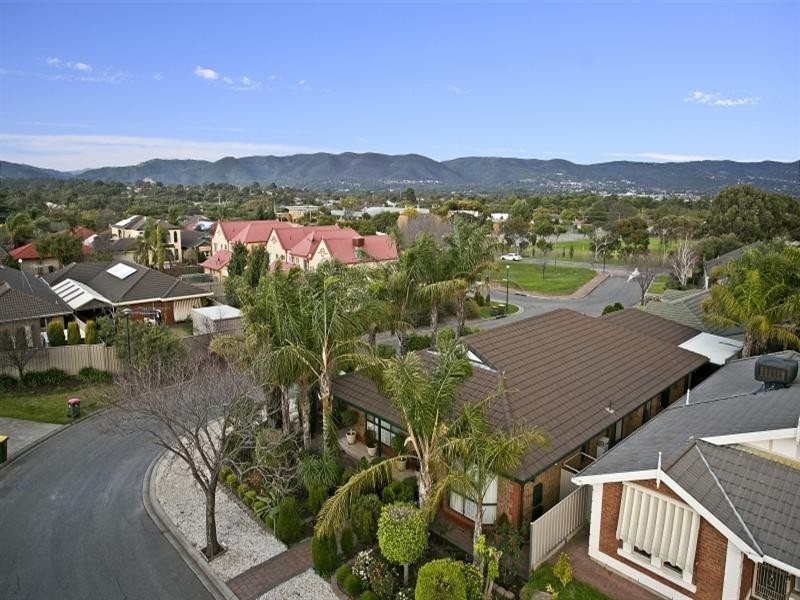 4 McKinley Court, Holden Hill SA 5088