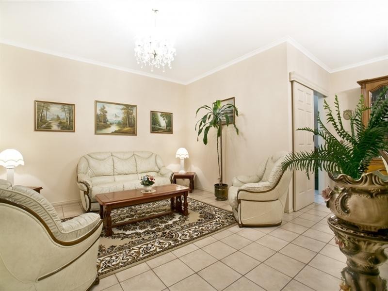 4 McKinley Court, Holden Hill SA 5088