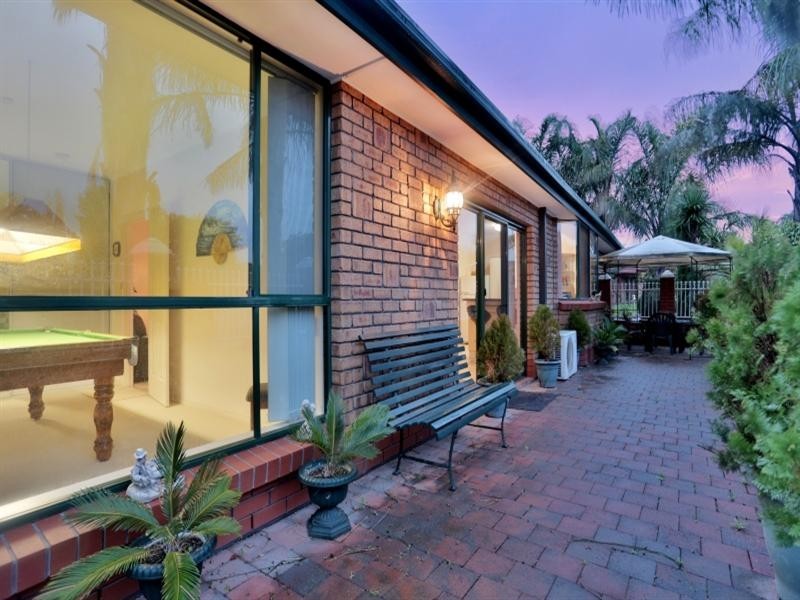 4 McKinley Court, Holden Hill SA 5088