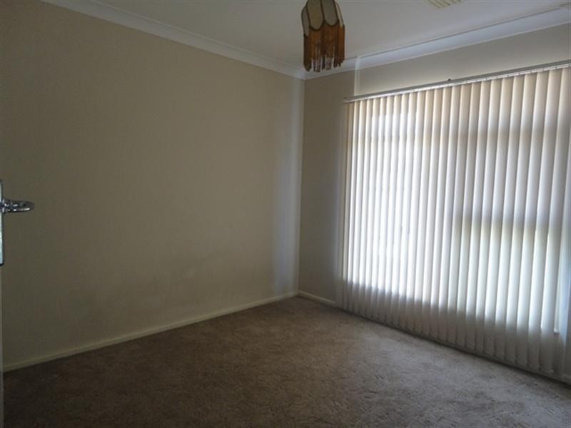 18 Esther Binks Avenue, Greenacres SA 5086