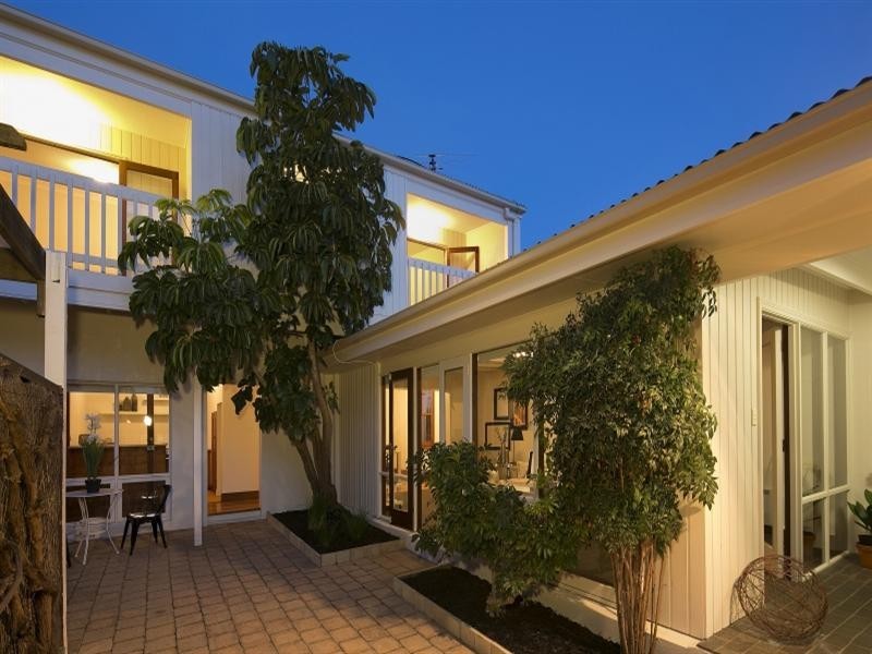 10 Kate Court, Adelaide SA 5000