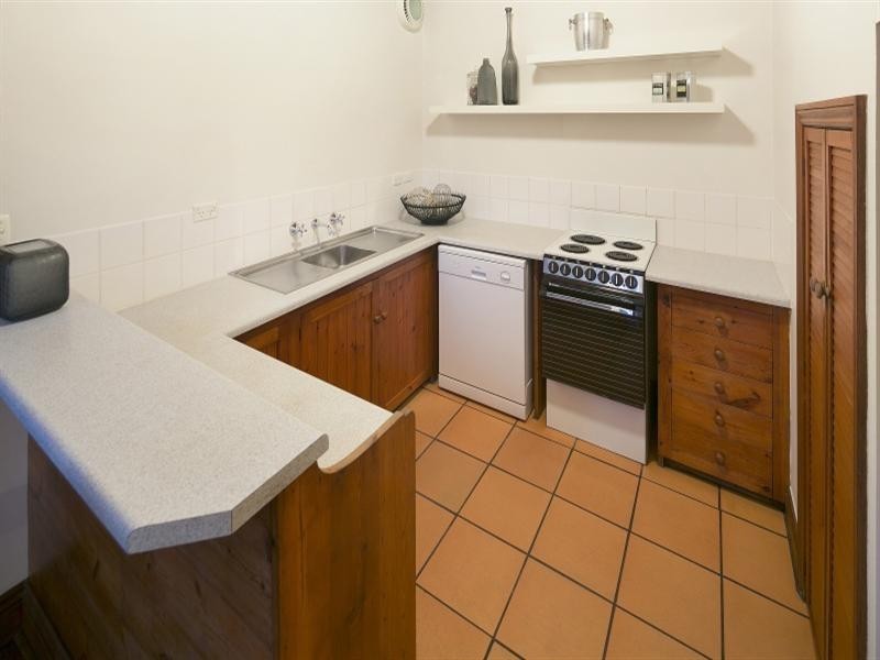 10 Kate Court, Adelaide SA 5000