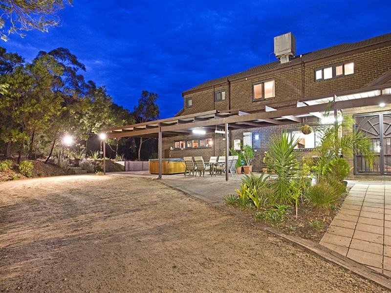 536 Grenfell Road, Fairview Park SA 5126