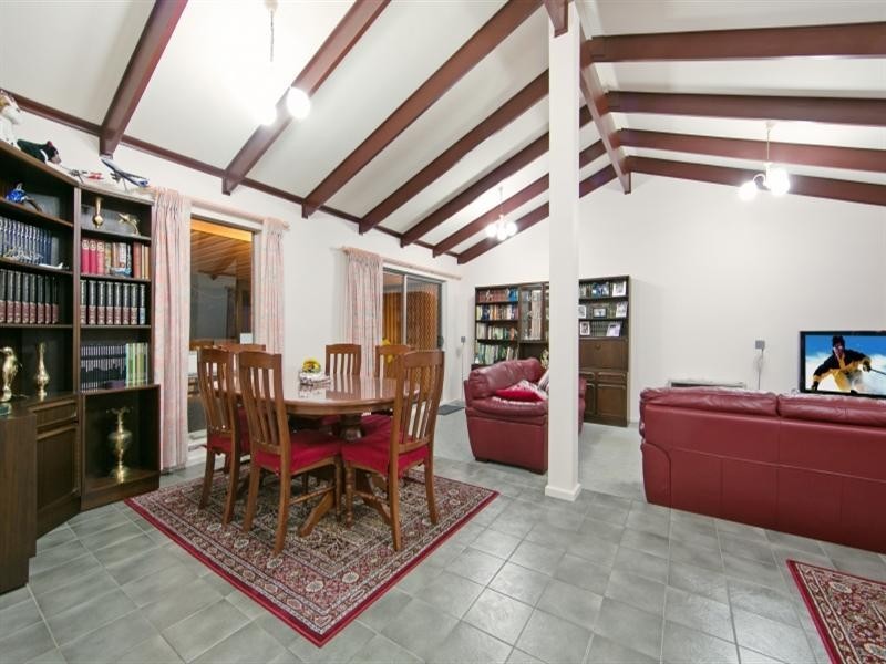 4 Shiraz Street, Wynn Vale SA 5127