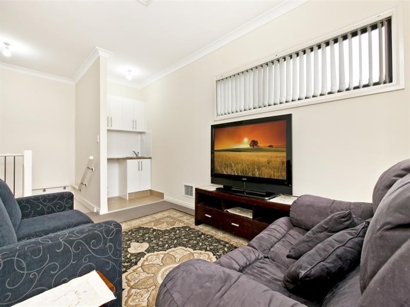 1 Brian Way, Valley View SA 5093