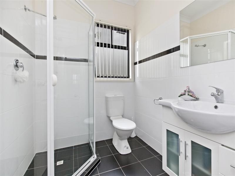 1 Brian Way, Valley View SA 5093