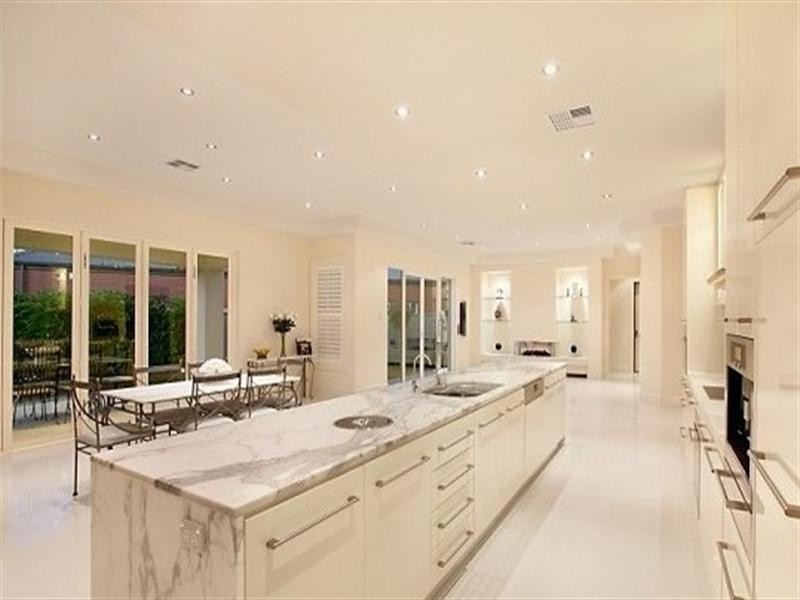 9 Dutton Avenue, Mawson Lakes SA 5095