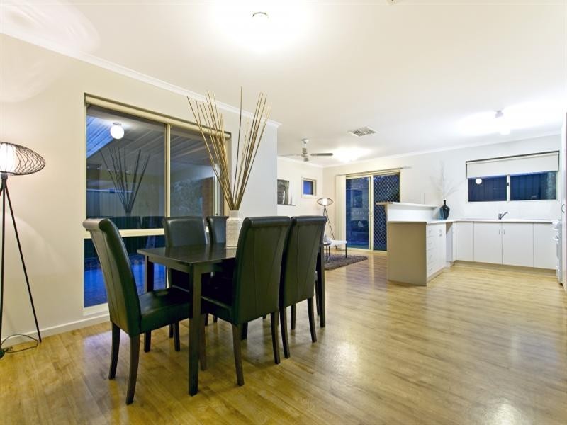 53 Saltram Parade, Oakden SA 5086