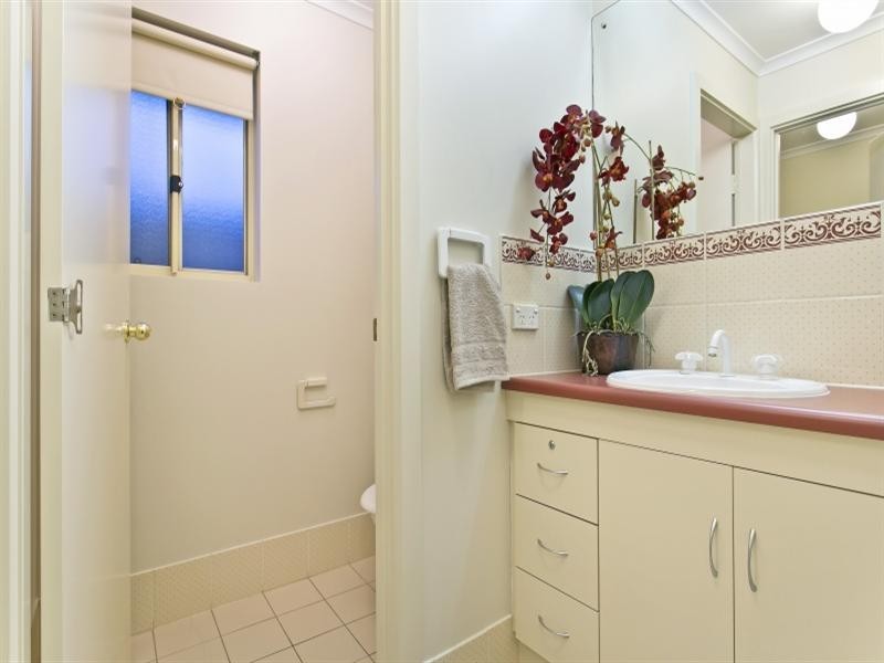 53 Saltram Parade, Oakden SA 5086