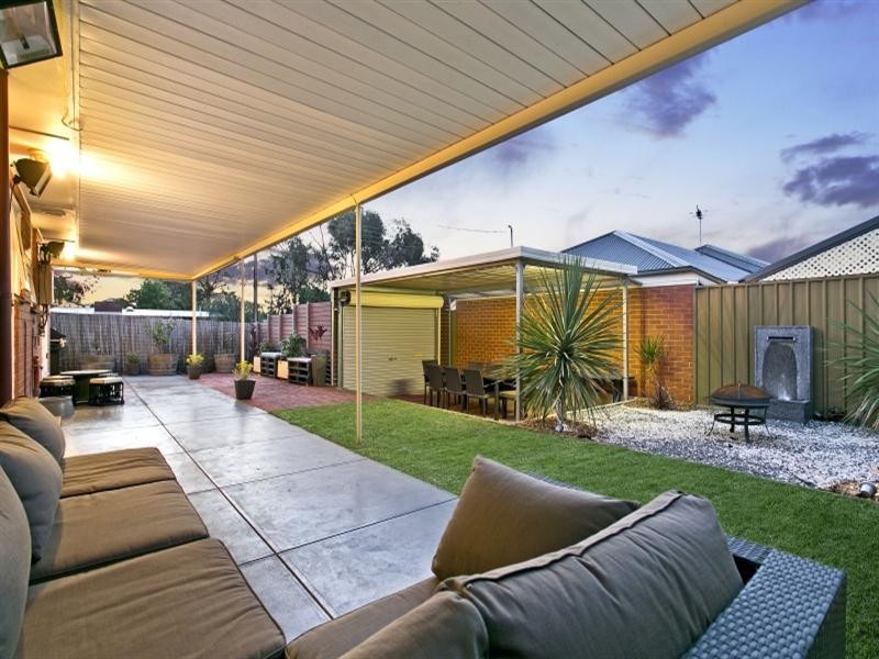 14 Albion Street, Ridgehaven SA 5097