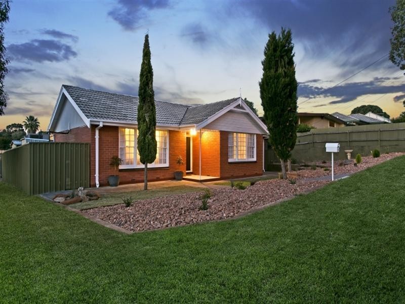 14 Albion Street, Ridgehaven SA 5097