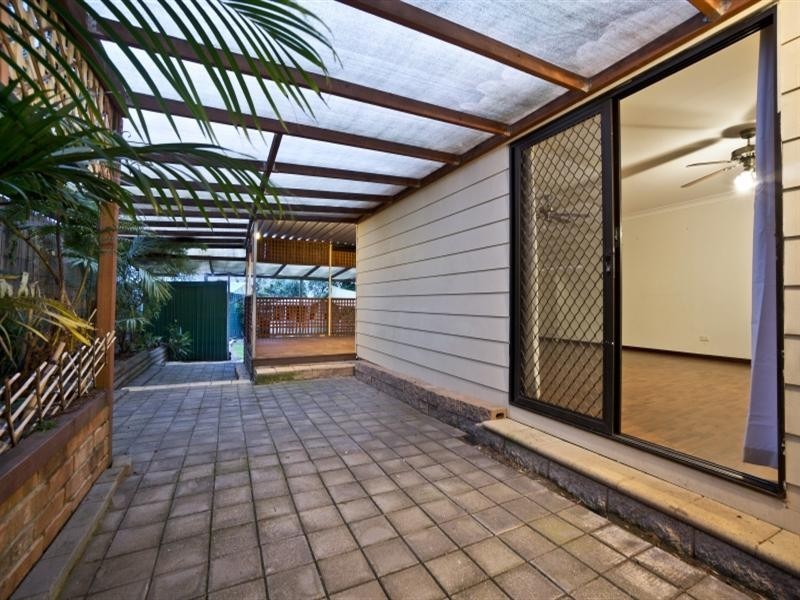 24 Telford Crescent, Modbury Heights SA 5092