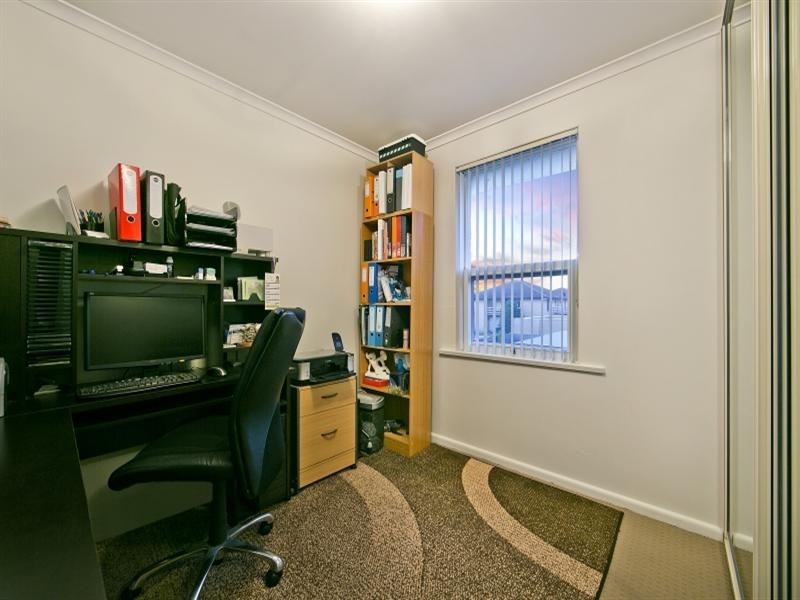 2/16 Collins Street, Enfield SA 5085