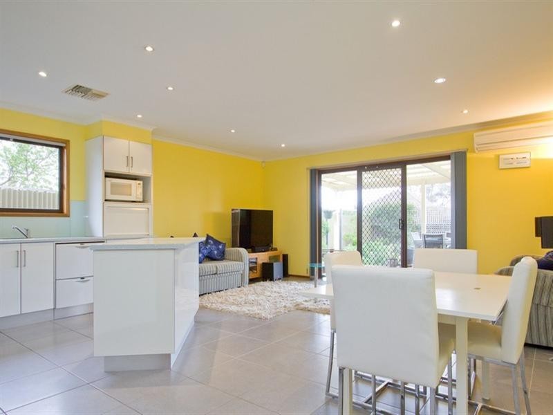 1/35 High Avenue, Clearview SA 5085