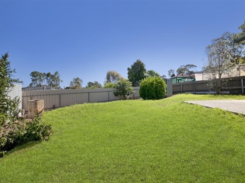 14 Julie Road, Para Hills SA 5096