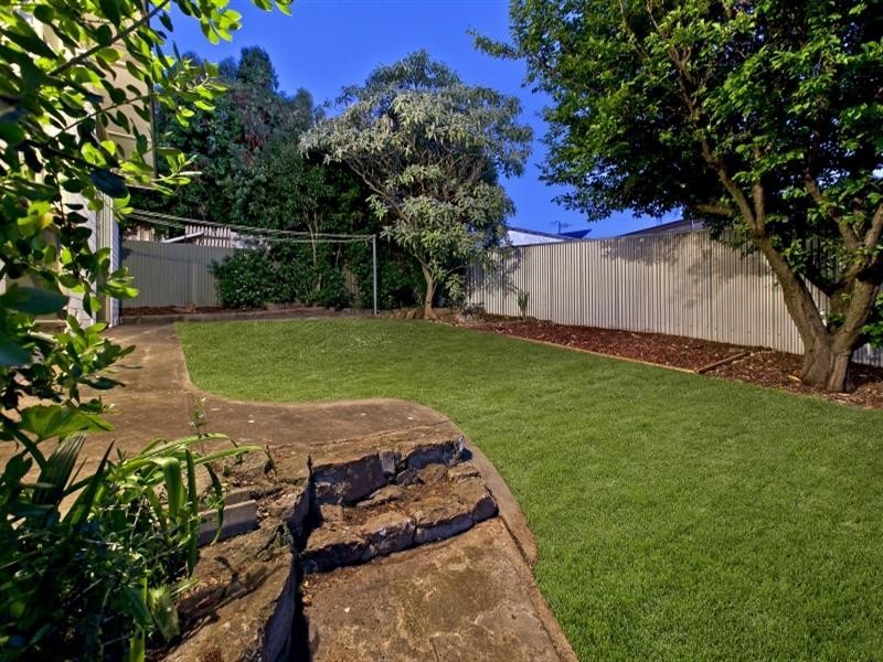 15 Parslow Road, Para Hills SA 5096