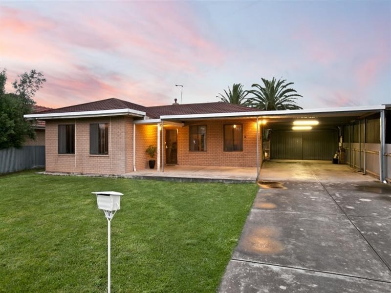 16 Gosfield Crescent, Hampstead Gardens SA 5086