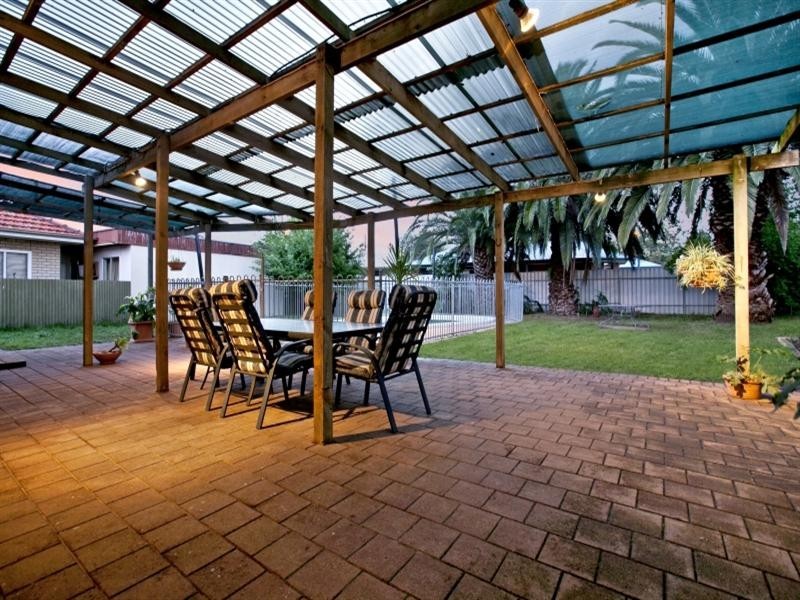 16 Gosfield Crescent, Hampstead Gardens SA 5086