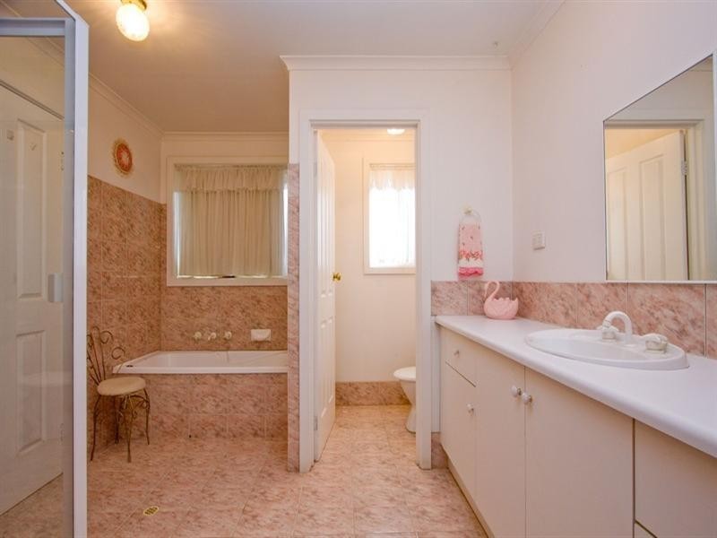 15 Cugera Avenue, Ingle Farm SA 5098