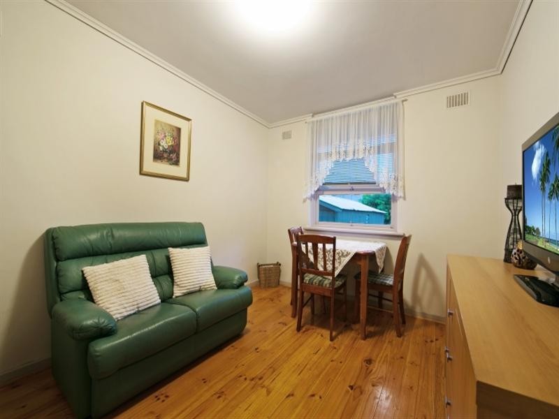 7 Amber Avenue, Clearview SA 5085