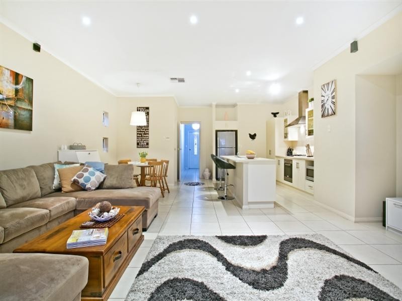 19 Caswell Circuit, Mawson Lakes SA 5095