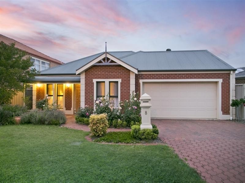 8 Dovecote Street, Oakden SA 5086