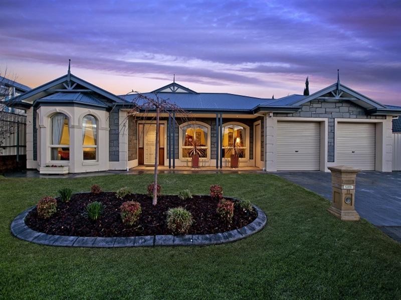 11 Hillside Court, Walkley Heights SA 5098