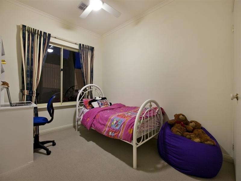 11 Hillside Court, Walkley Heights SA 5098