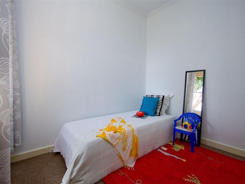 2a Selkirk Avenue, Clearview SA 5085