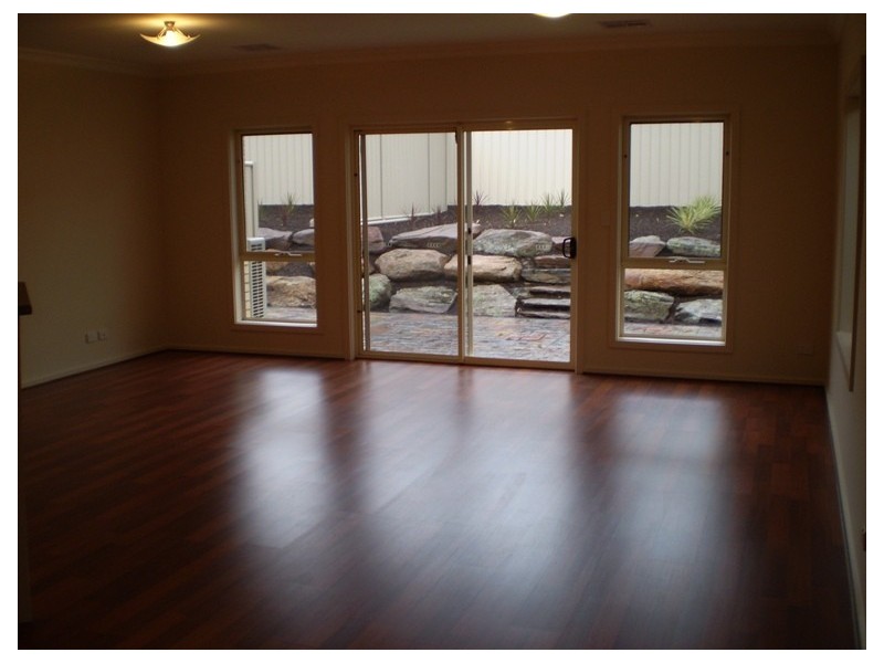 7a and 7b Art Avenue, Rostrevor SA 5073