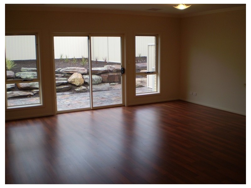 7a and 7b Art Avenue, Rostrevor SA 5073