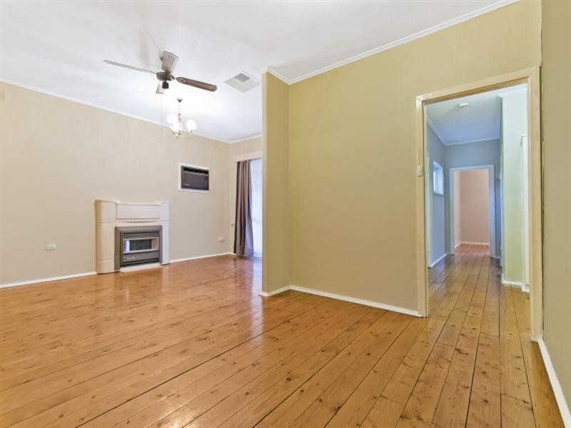 18 Truscott Road, Enfield SA 5085