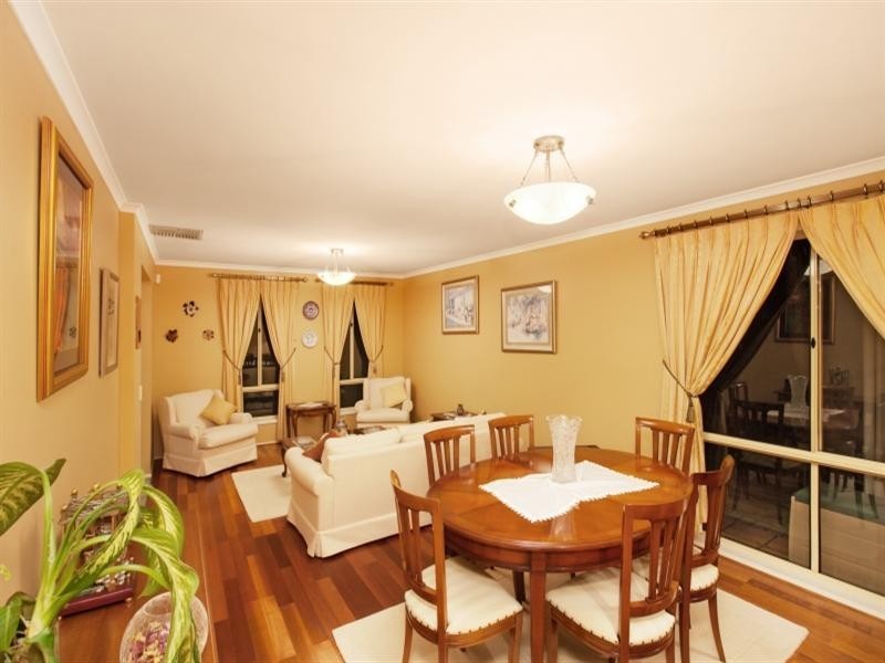 13 Mottistone Court, Oakden SA 5086