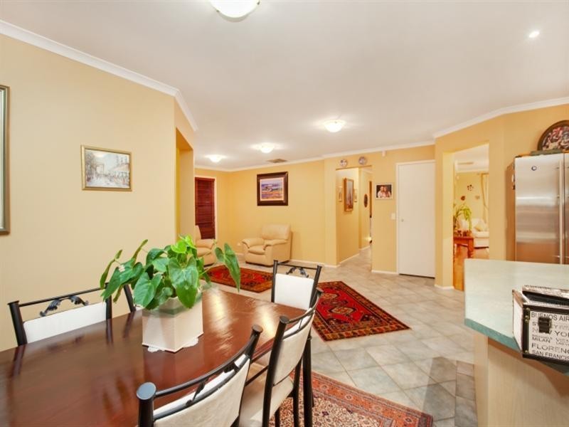 13 Mottistone Court, Oakden SA 5086