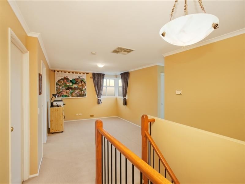 13 Mottistone Court, Oakden SA 5086