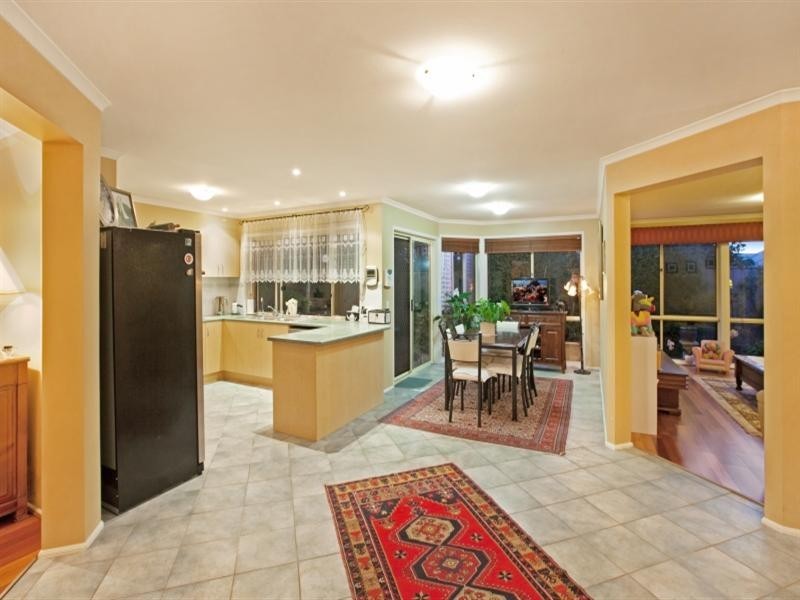 13 Mottistone Court, Oakden SA 5086