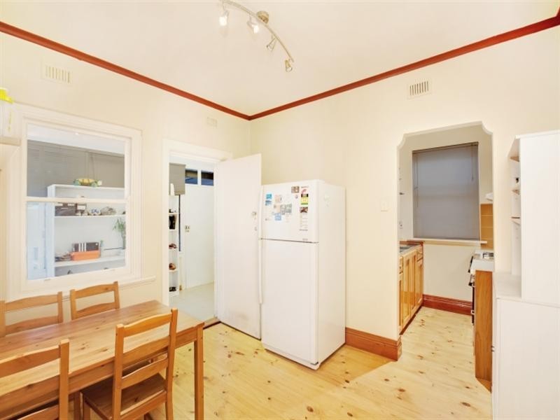 10 Charron Road, Croydon Park SA 5008