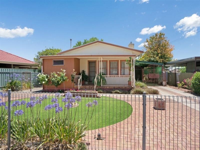 10 Wootten Street, Greenacres SA 5086