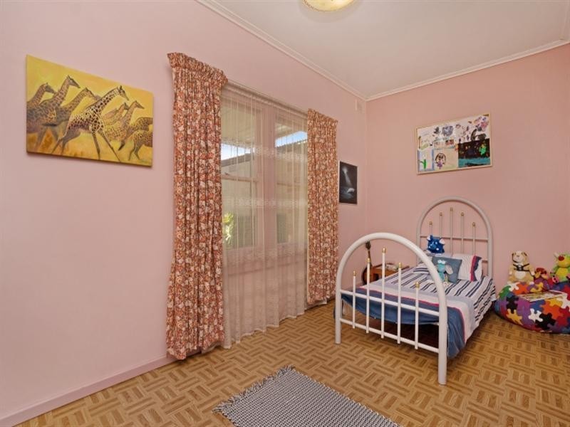 10 Wootten Street, Greenacres SA 5086