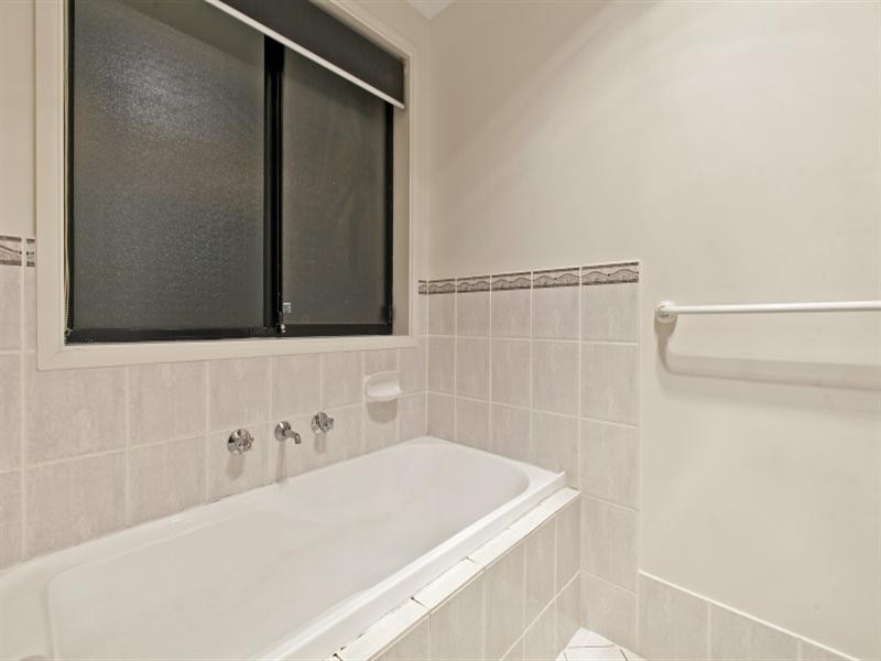 6 Brickwork Place, Walkley Heights SA 5098