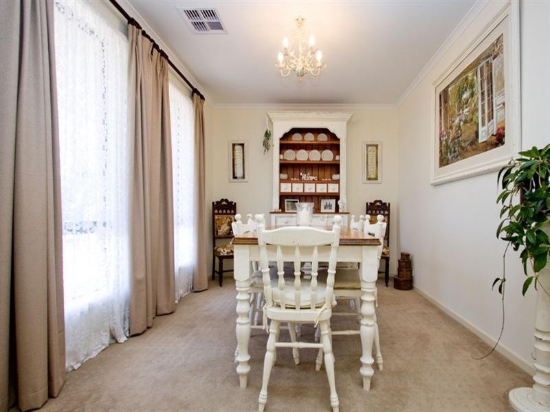 18 Alderney Avenue, Clearview SA 5085