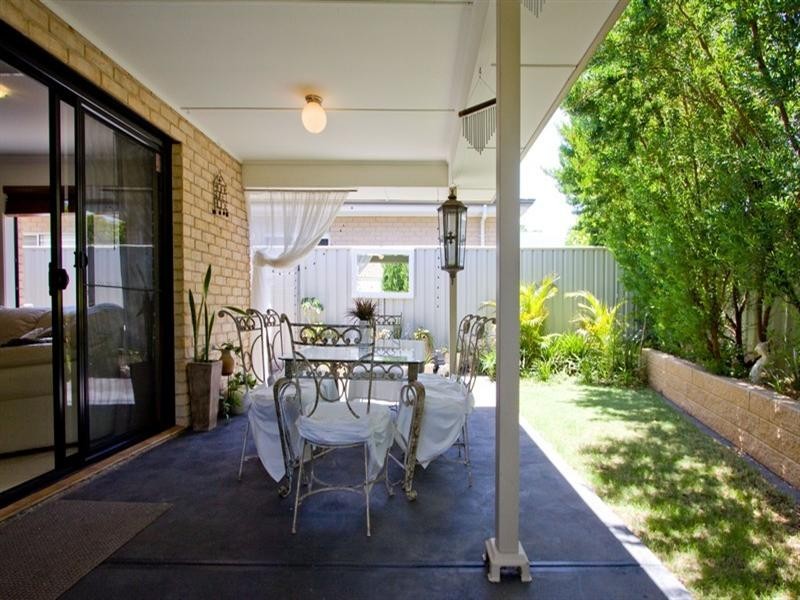 18 Alderney Avenue, Clearview SA 5085