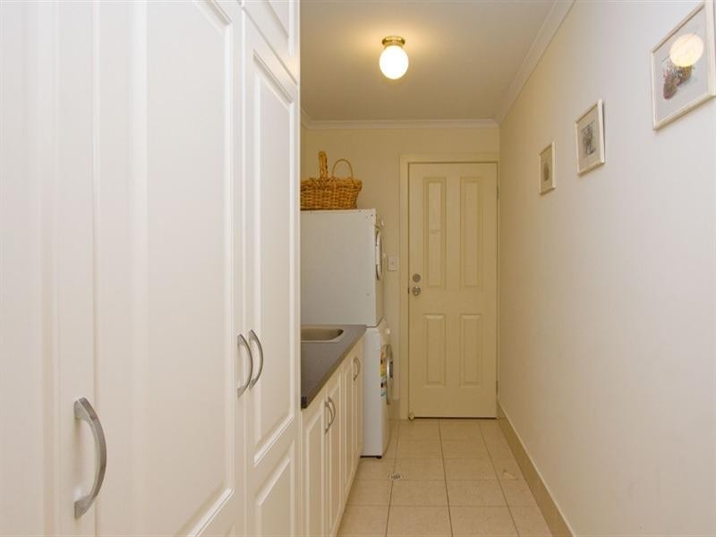 18 Alderney Avenue, Clearview SA 5085