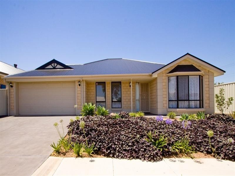 18 Alderney Avenue, Clearview SA 5085