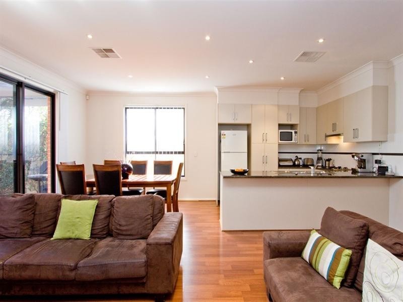 10A Milton Avenue, Clearview SA 5085