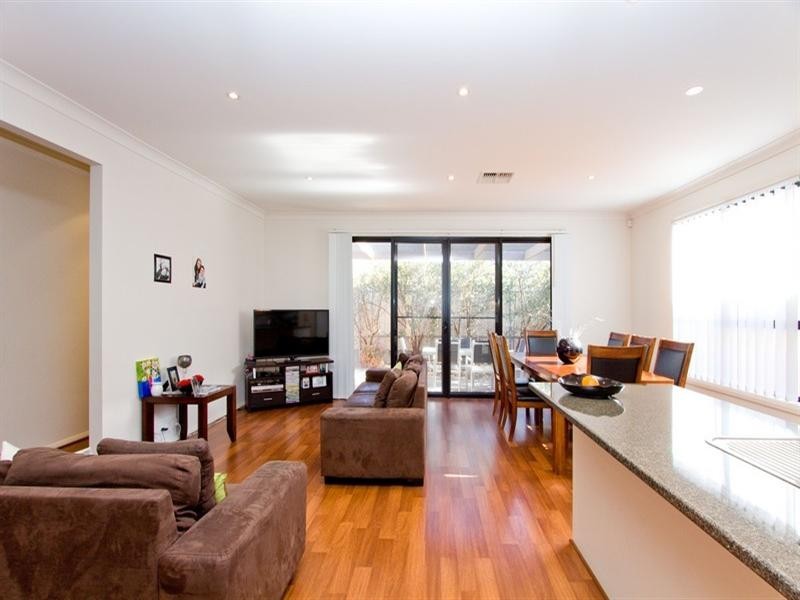 10A Milton Avenue, Clearview SA 5085
