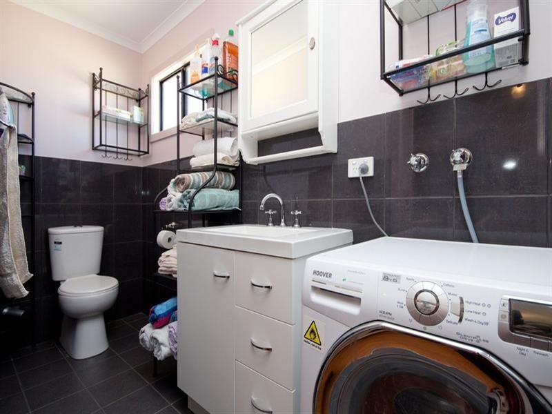 2 Redgum Street, Walkley Heights SA 5098