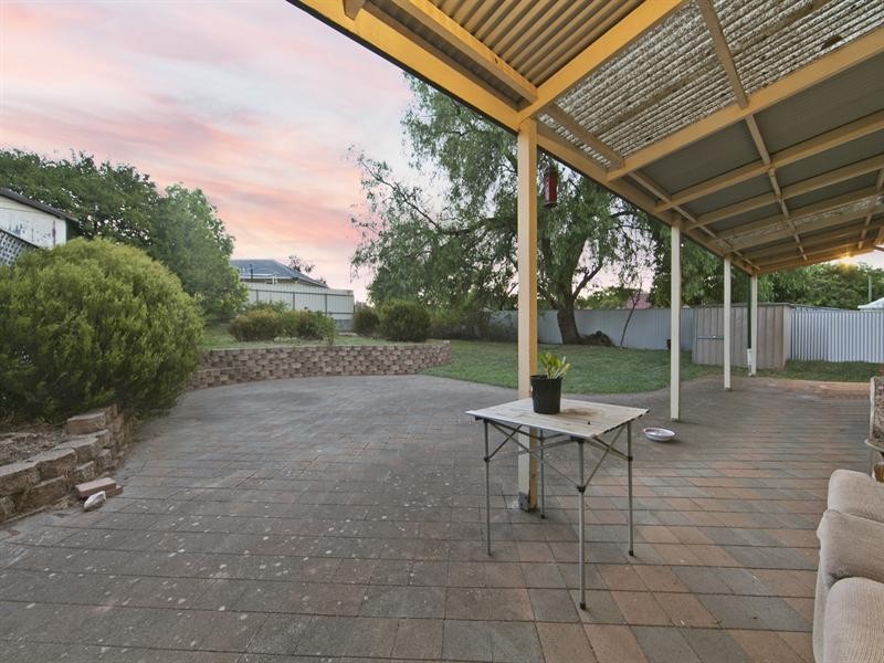 17 Gove Road, Enfield SA 5085